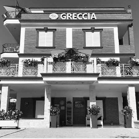 Exclusive Greccia Inn Dhërmi Kültér fotó